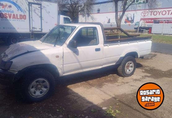 Camionetas - Toyota Hilux 2003 Diesel 10000Km - En Venta