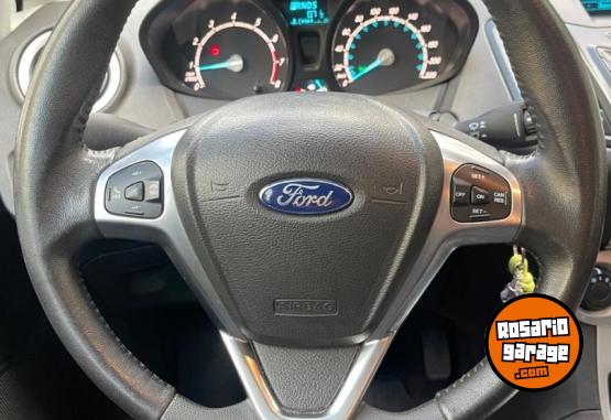 Autos - Ford Ford Fiesta SE Kinetic 2017 Nafta 90000Km - En Venta