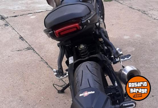 Motos - Voge Ac 300 2024 Nafta 1470Km - En Venta