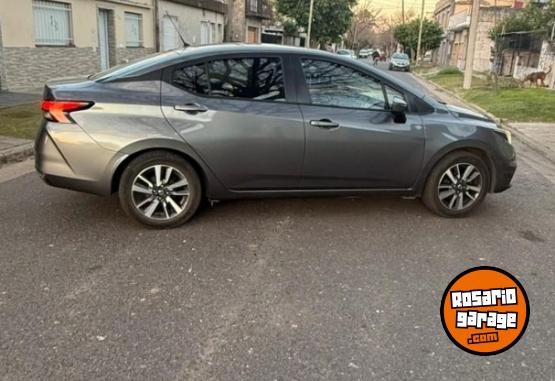 Autos - Nissan VERSA 1.6 ADVANCE 2021 Nafta  - En Venta