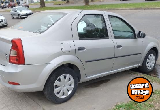 Autos - Renault LOGAN 1.6 8V 4 PUERTAS 2013 GNC 178000Km - En Venta