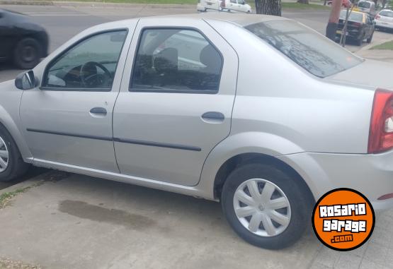 Autos - Renault LOGAN 1.6 8V 4 PUERTAS 2013 GNC 178000Km - En Venta