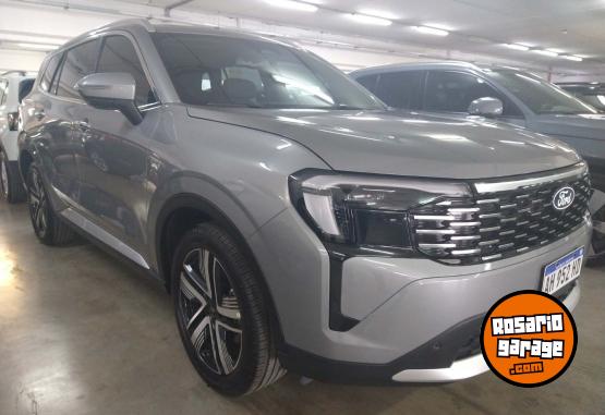 Camionetas - Ford TITANIUM 2025 Nafta 10000Km - En Venta