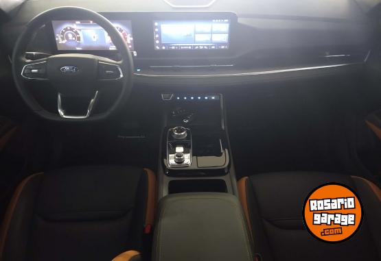 Camionetas - Ford TITANIUM 2025 Nafta 10000Km - En Venta