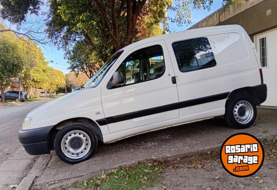 Utilitarios - Citroen Berlingo 2010 Diesel 215000Km - En Venta