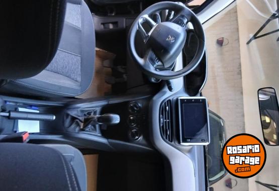 Autos - Peugeot 208 Allure 1.6 115 5puert 2019 Nafta 63000Km - En Venta