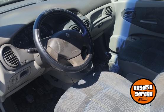 Autos - Renault SCENIC 1.6 RXT 2005 Nafta 210000Km - En Venta