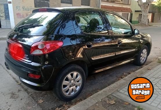 Autos - Peugeot HDI 1.4 2011 Diesel 160000Km - En Venta