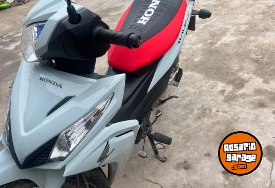 Motos - Honda Wave 2026 Nafta 2700Km - En Venta