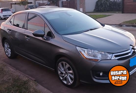 Autos - Citroen C4 Lounge 2015 Diesel 217000Km - En Venta