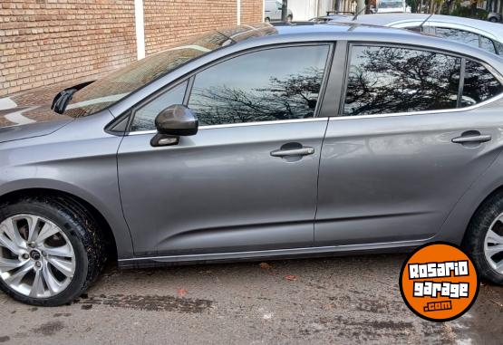 Autos - Citroen C4 Lounge 2015 Diesel 217000Km - En Venta