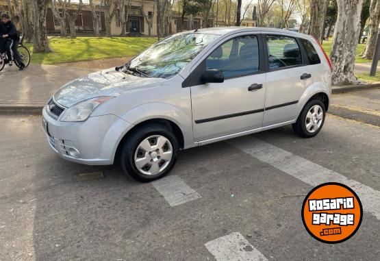 Autos - Ford Fiesta 2010 Nafta 212000Km - En Venta