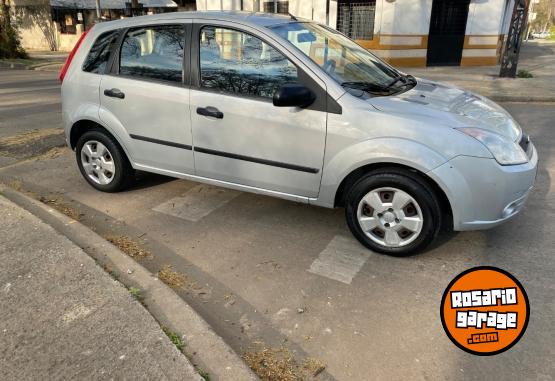 Autos - Ford Fiesta 2010 Nafta 212000Km - En Venta