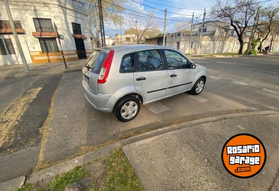 Autos - Ford Fiesta 2010 Nafta 212000Km - En Venta