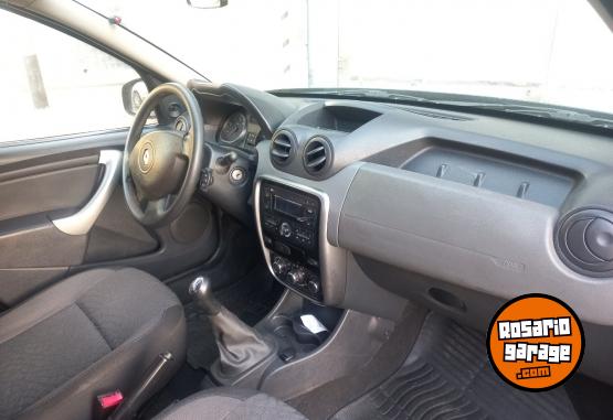 Autos - Renault Duster 2014 Nafta 136500Km - En Venta