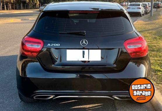 Autos - Mercedes Benz A200 2018 Nafta 70000Km - En Venta
