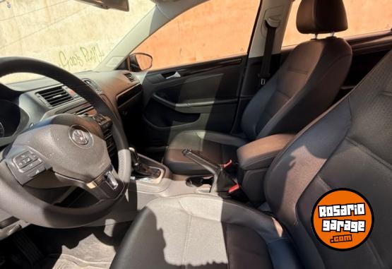 Autos - Volkswagen 2.0 TDI caja DSG 2012 Nafta 117000Km - En Venta