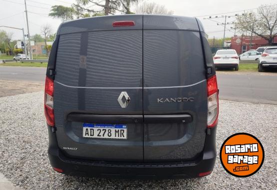 Utilitarios - Renault KANGOO 2018 GNC 140000Km - En Venta