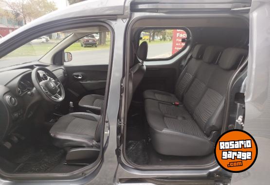 Utilitarios - Renault KANGOO 2018 GNC 140000Km - En Venta
