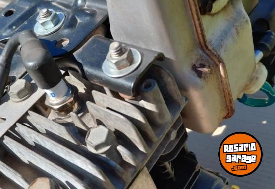 Herramientas - BRIGGS & STRATTON MOTOR DE CORTADORA DE GREENES - En Venta
