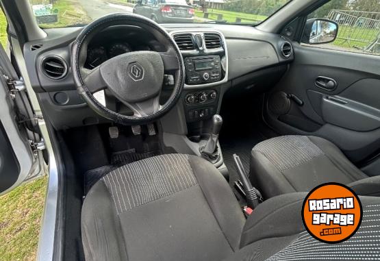 Autos - Renault Logan 1.6 Authentique 2016 Nafta 140000Km - En Venta