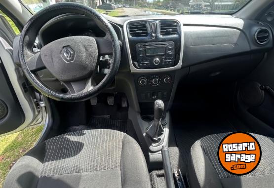 Autos - Renault Logan 1.6 Authentique 2016 Nafta 140000Km - En Venta