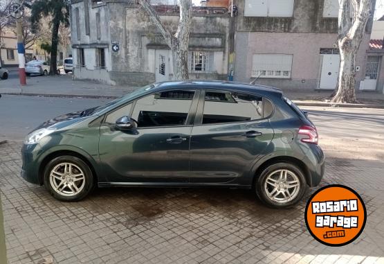 Autos - Peugeot 208 active 1.5 2016 Nafta 118000Km - En Venta
