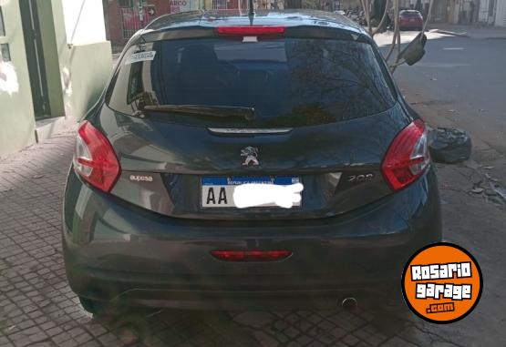Autos - Peugeot 208 active 1.5 2016 Nafta 118000Km - En Venta