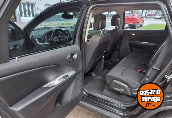 Camionetas - Dodge Journey 2012 Nafta 111500Km - En Venta