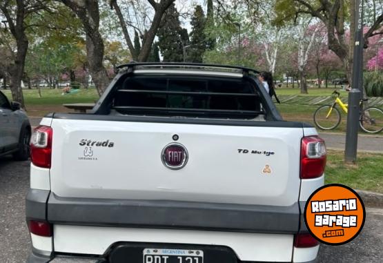 Utilitarios - Fiat Strada multijet 1.3 2015 Diesel 253900Km - En Venta