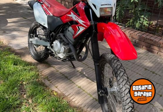 Motos - Honda Tornado 250 2019 Nafta 4800Km - En Venta