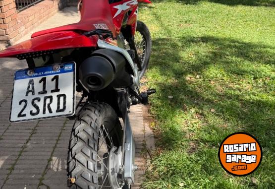 Motos - Honda Tornado 250 2019 Nafta 4800Km - En Venta