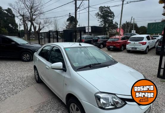 Autos - Toyota ETIOS 1.5 XS GNC 2017 GNC 119000Km - En Venta