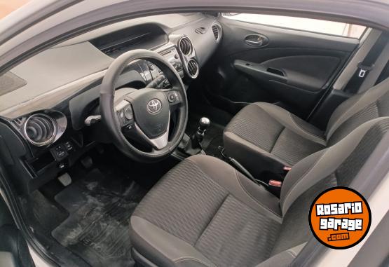 Autos - Toyota ETIOS 1.5 XS GNC 2017 GNC 119000Km - En Venta