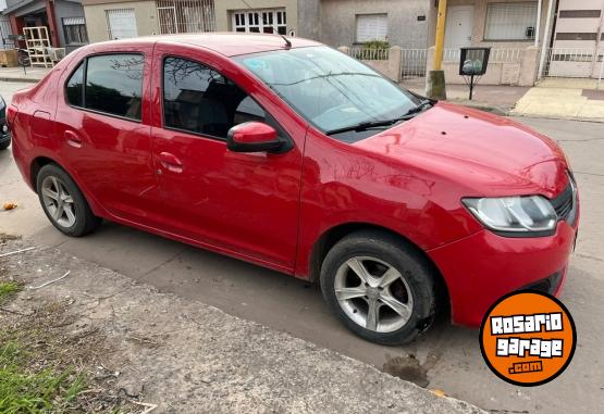 Autos - Renault Logan 2015 GNC 260000Km - En Venta