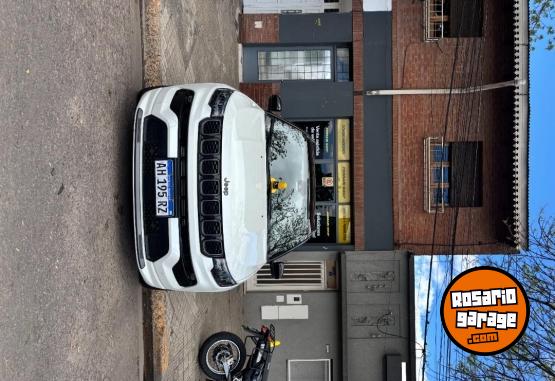 Camionetas - Jeep Compass s 2025 Nafta 11000Km - En Venta