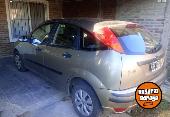 Autos - Ford Focus 2006 Nafta 198000Km - En Venta