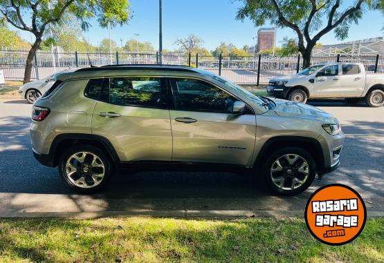 Autos - Otra marca Jeep compass longitude 2019 Nafta 81000Km - En Venta