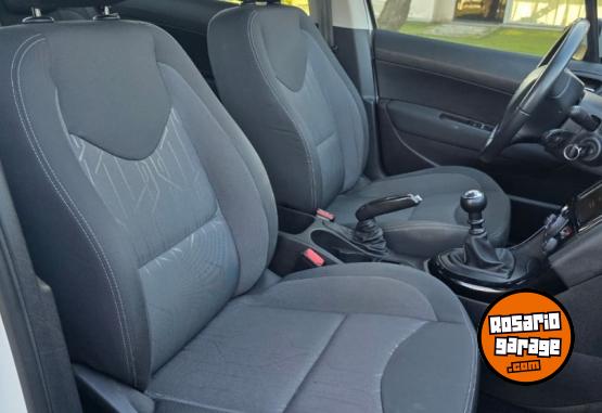 Autos - Peugeot 408 2021 Diesel 107000Km - En Venta