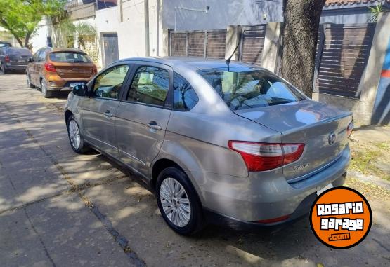 Autos - Fiat Grand Siena 2013 Nafta 200000Km - En Venta