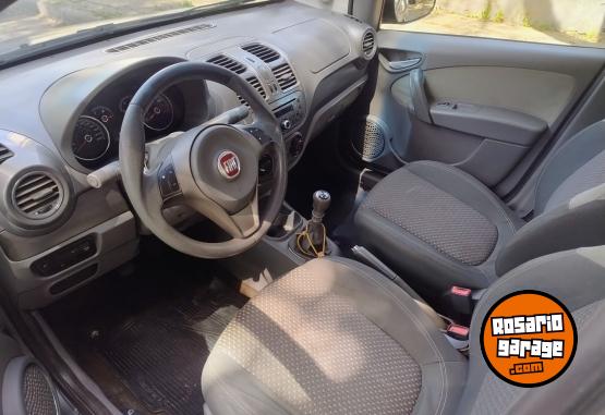 Autos - Fiat Grand Siena 2013 Nafta 200000Km - En Venta