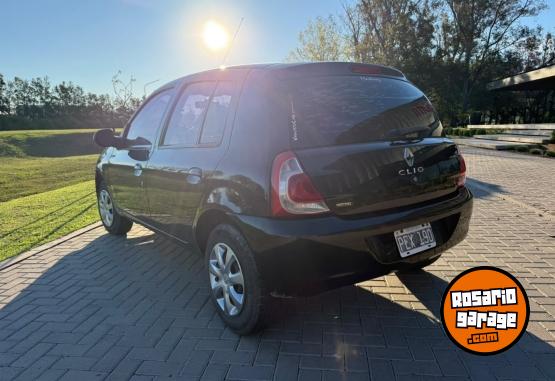 Autos - Renault Clio Mio 1.2 5p Confort P 2015 Nafta 131000Km - En Venta