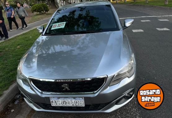 Autos - Peugeot 301 2017 Nafta 145000Km - En Venta