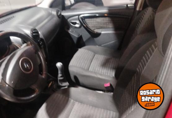 Autos - Renault Sandero PRIVILEGE 2013 Nafta 145000Km - En Venta