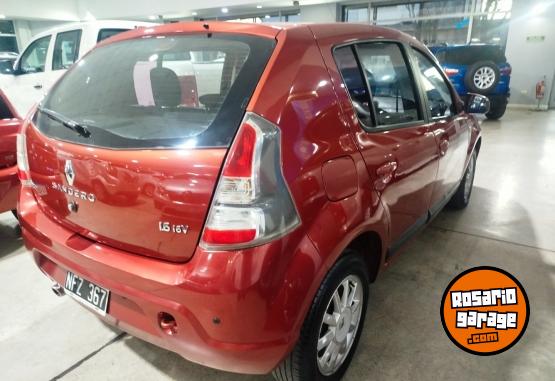 Autos - Renault Sandero PRIVILEGE 2013 Nafta 145000Km - En Venta