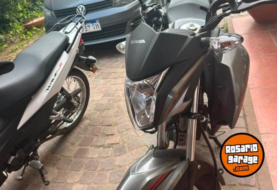 Motos - Honda Twister 125 2026 Nafta 3000Km - En Venta