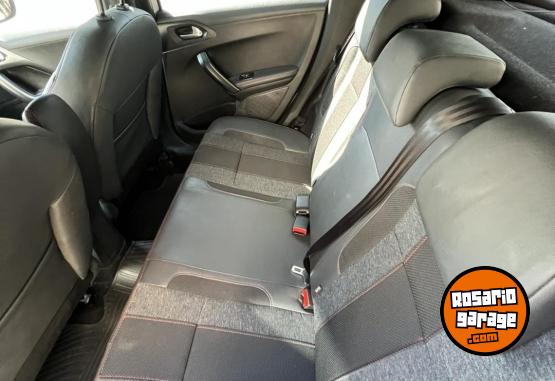 Autos - Peugeot 208 2020 Nafta 66000Km - En Venta