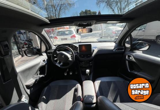 Autos - Peugeot 208 2020 Nafta 66000Km - En Venta