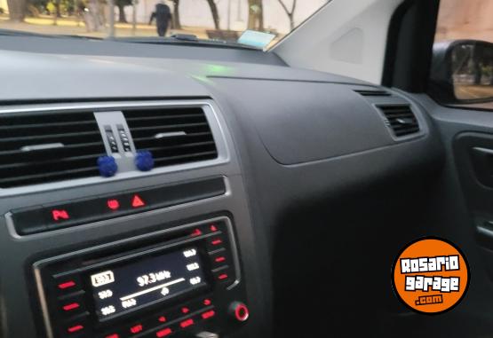 Autos - Volkswagen Fox trendline 2017 Nafta 94000Km - En Venta