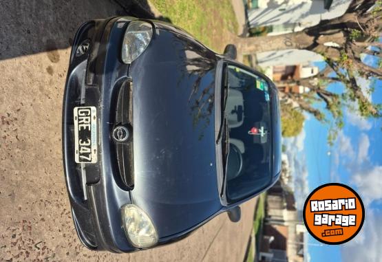 Autos - Chevrolet Corsa 3 P. 2007 GNC 140000Km - En Venta